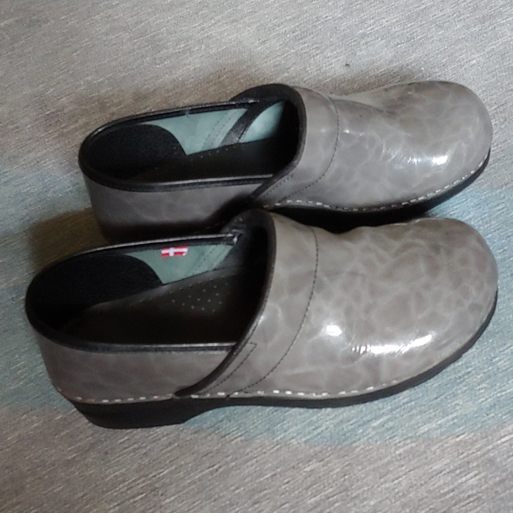 Sanita Clogs size 41